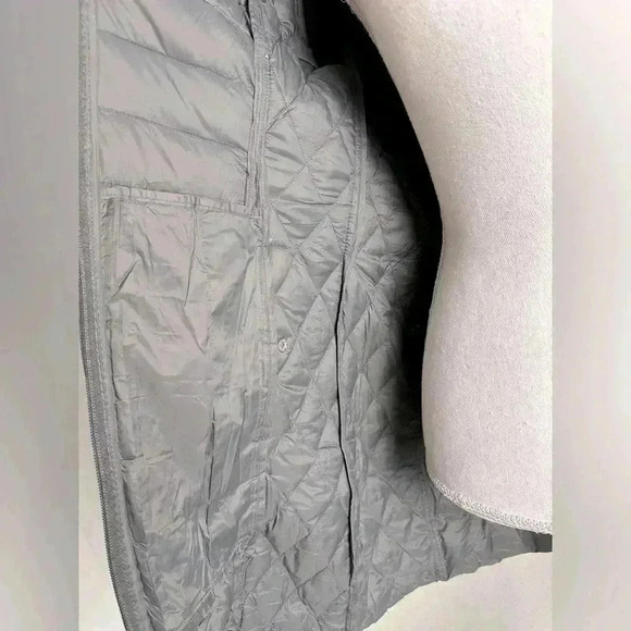 Michael Kors Women’s Packable Down Fill Puffer Coat Size XS - Picture 7 of 16